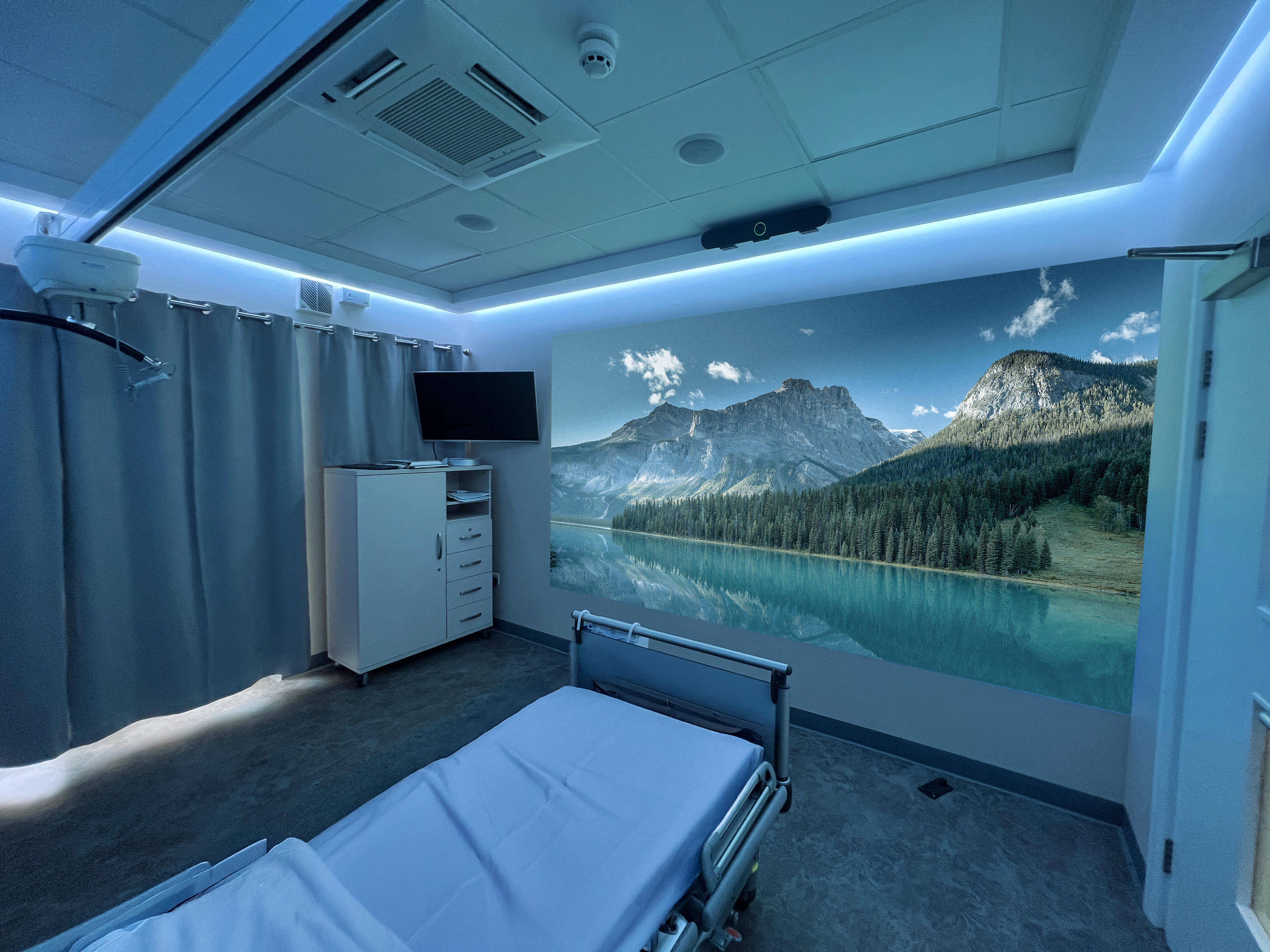 Osborne Technologies' Aurora immersive room for dementia and palliative care